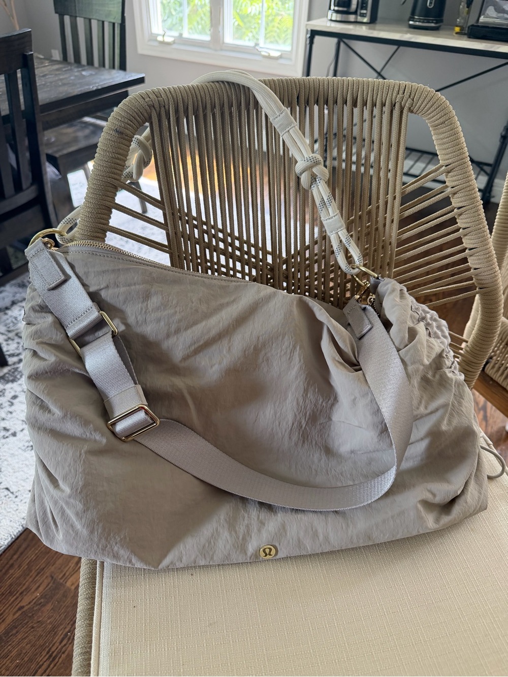 lululemon ruched crossbody bag large